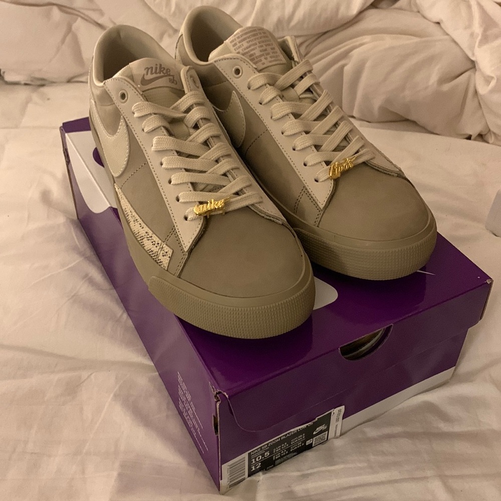 Nike SB Zoom Blazer Low Qs